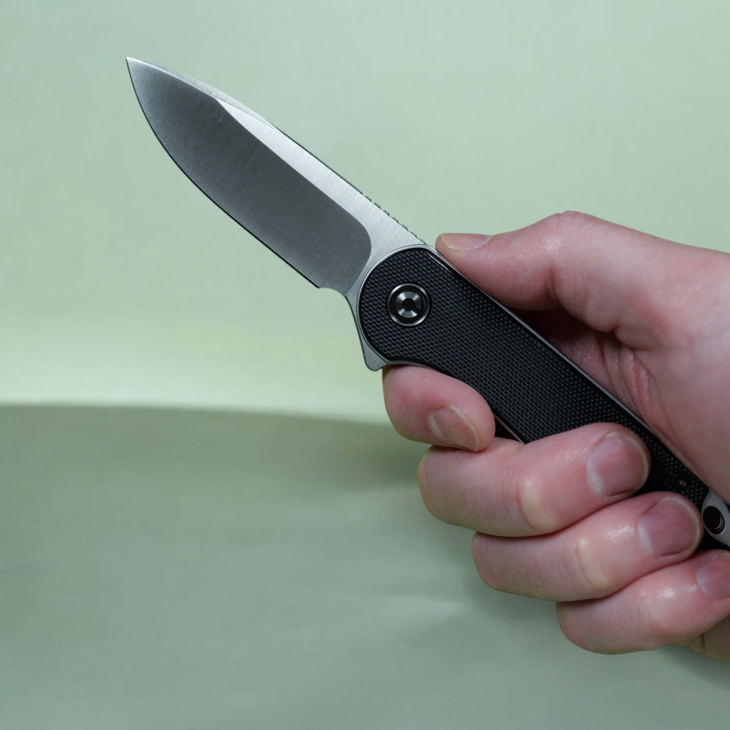 Civivi Elementum - Black G10 & Satin D2 | EDC Knife