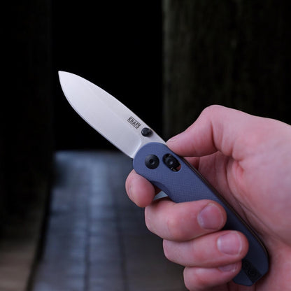 knafs lander 3 blue in hand